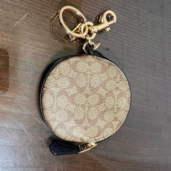 Coach X Jean Michel Basquiat Circular Coin Pouch In Signature Canvas NWT - Picture 7 of 13